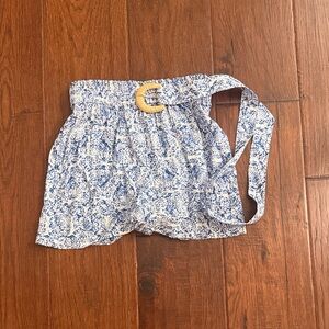 INTERMIX Blue and White Patterned Women Shorts